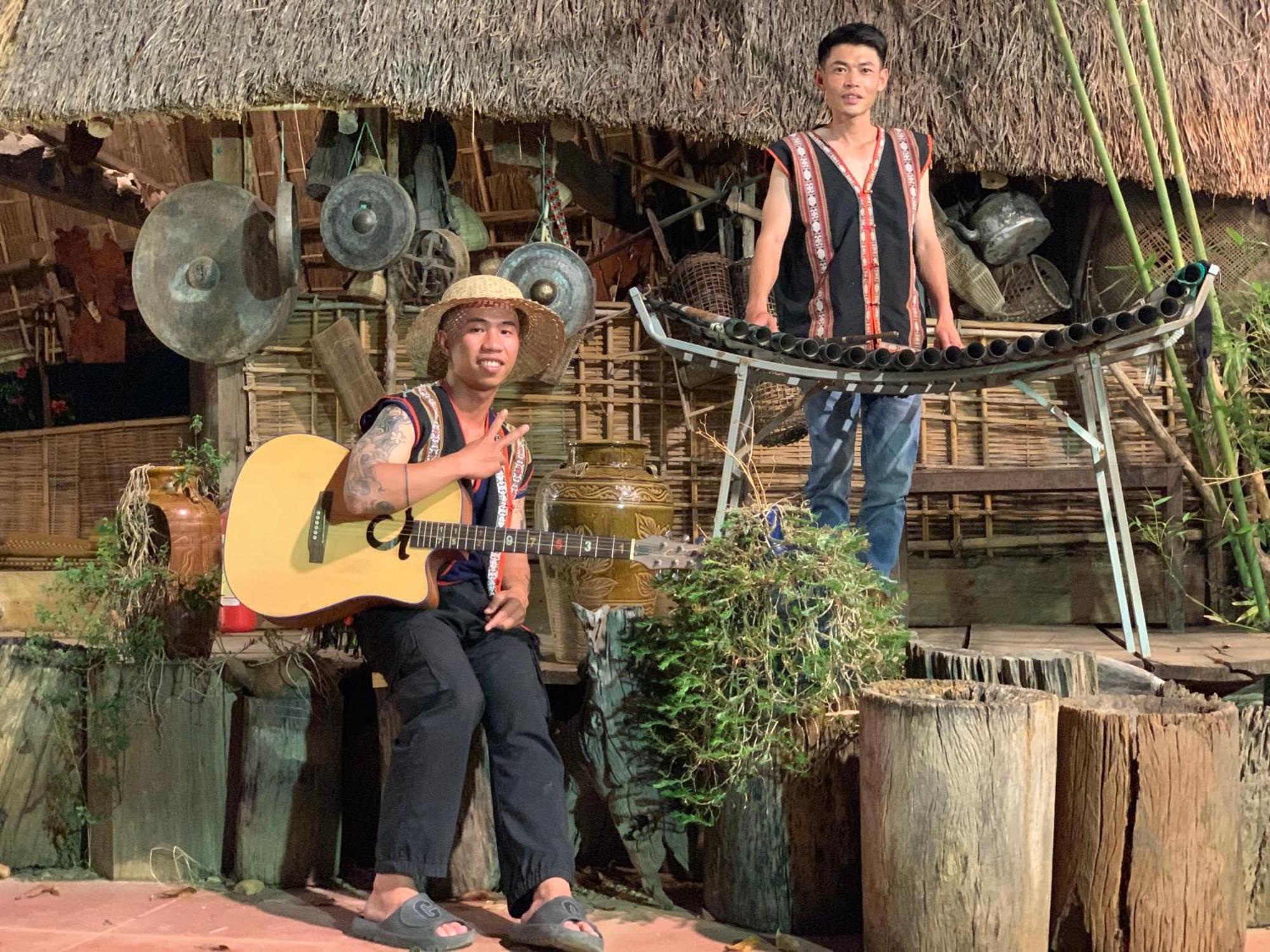 Khu Du Lich Sinh Thai, Nghi Duong Homestay Hoang Anh - Kon Xom Luh Kon Tum ภายนอก รูปภาพ