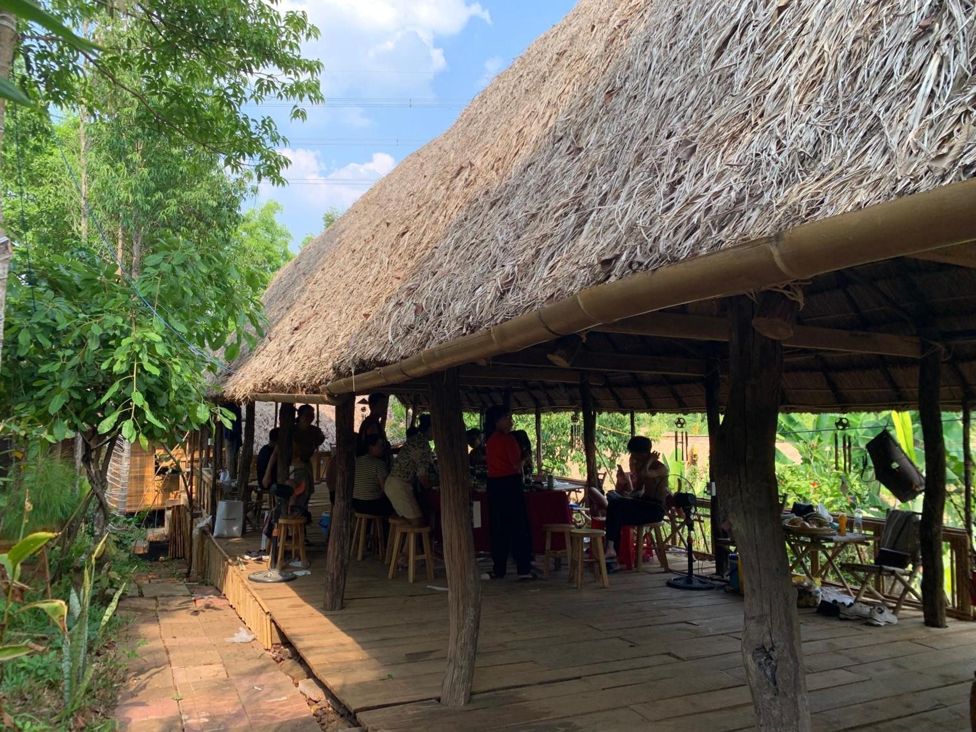 Khu Du Lich Sinh Thai, Nghi Duong Homestay Hoang Anh - Kon Xom Luh Kon Tum ภายนอก รูปภาพ